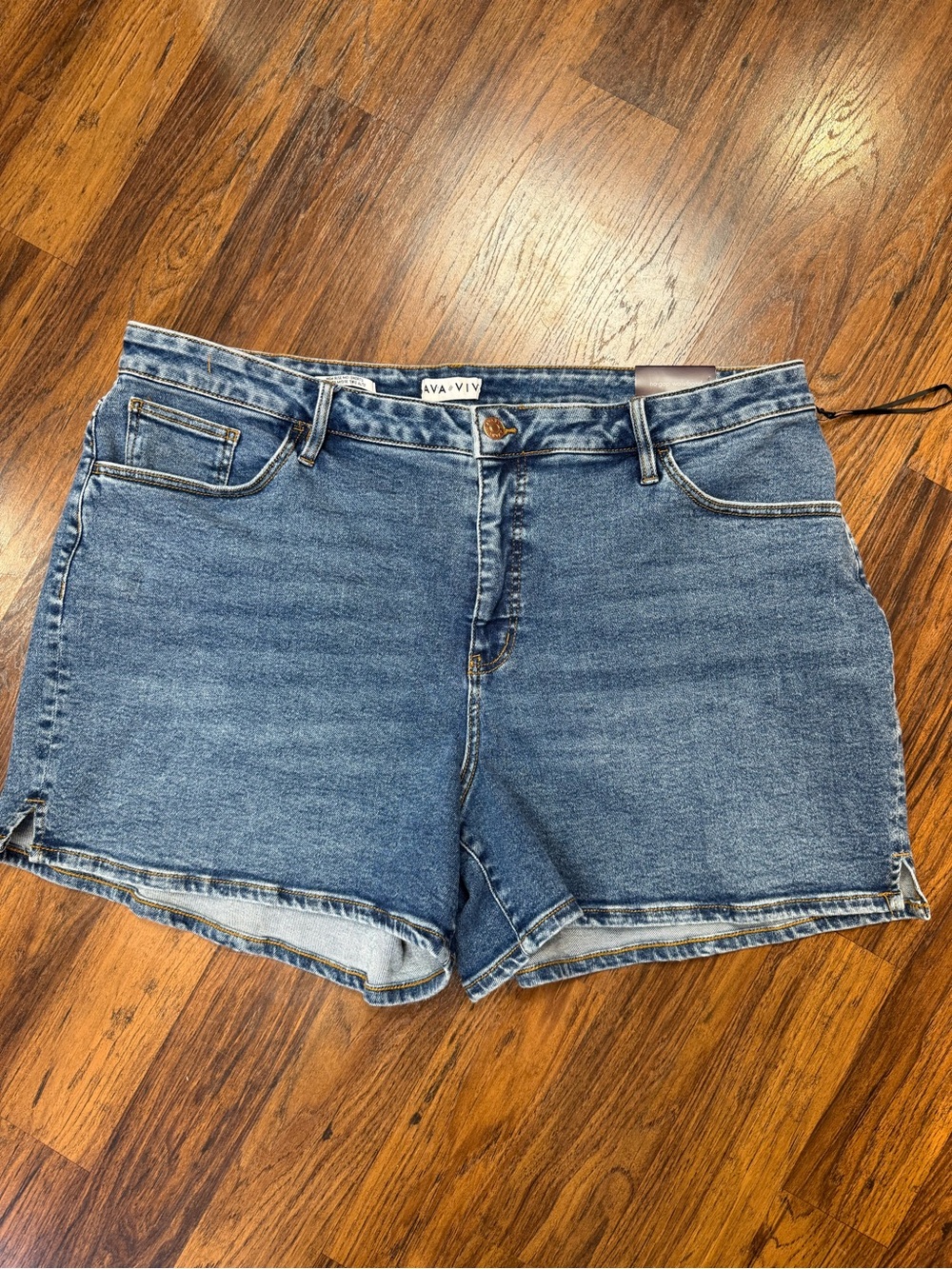 Ava & Viv Classic Mid-Blue Denim Shorts